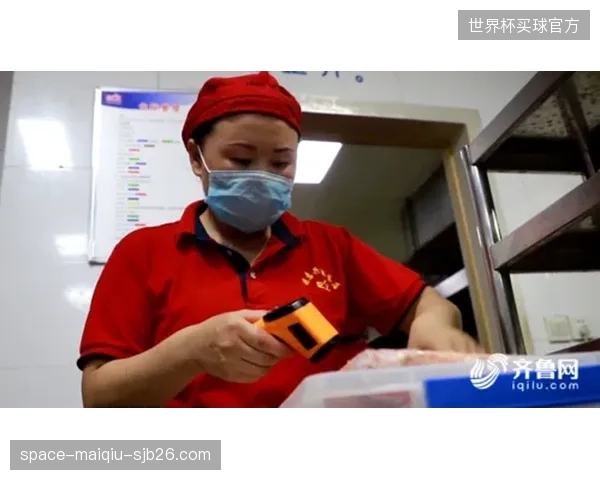 第三方外包维护模式导致体育馆急救设备大量超期服役